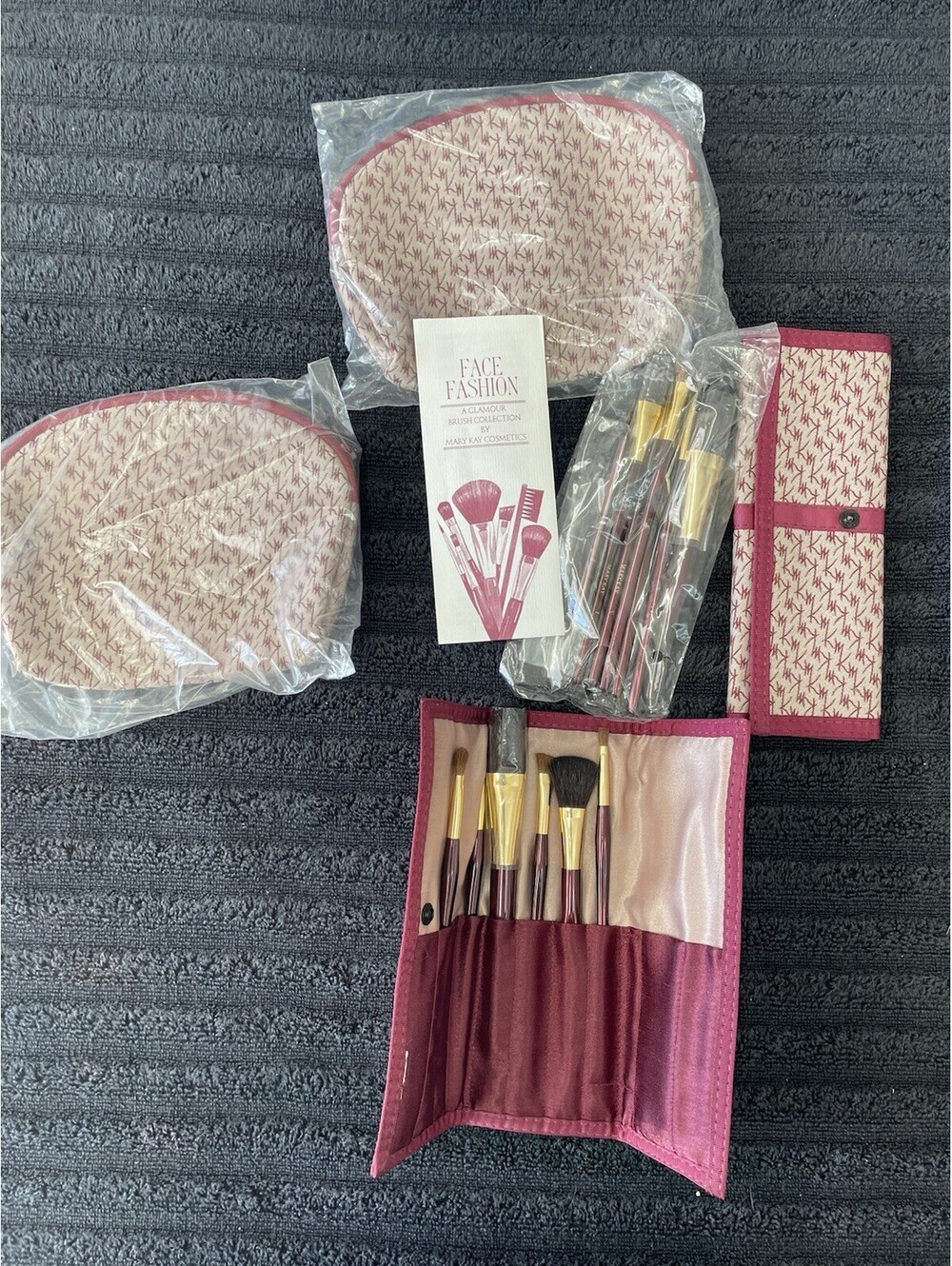 Mary Kay Brush Set Organizer Travel Bag 5 Full Size Brushes Vintage 1981 NOS